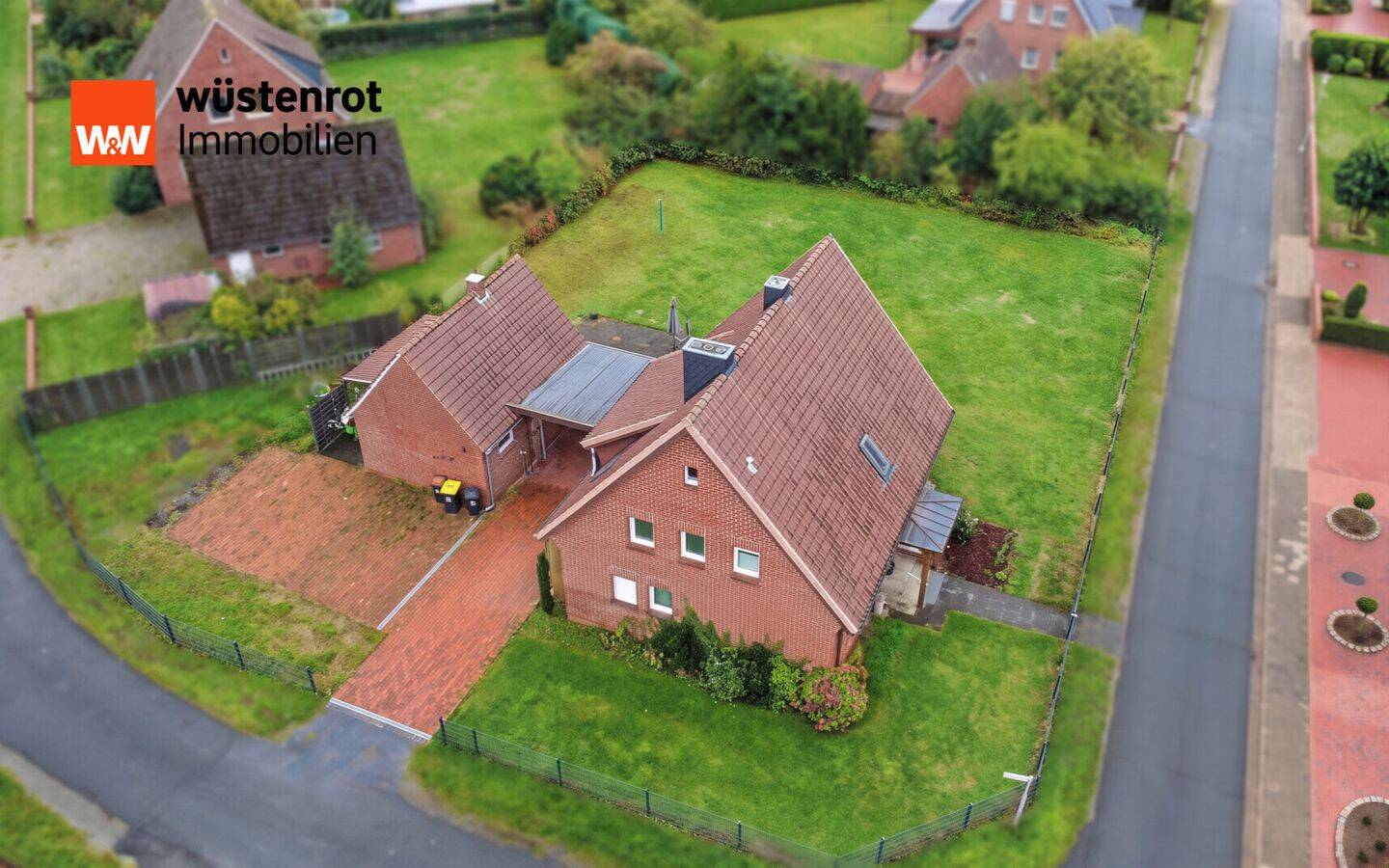 Platz zum Wohnen, Leben und Wohlfühlen – Einfamilienhaus mit großem Grundstück!, 49577 Kettenkamp