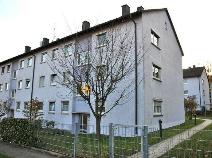 Zuffenhausen 2-Zimmer-Wohnung im 1. OG, 70437 Stuttgart (Freiberg Mönchfeld Rot Zazenhausen Zuffenhausen)