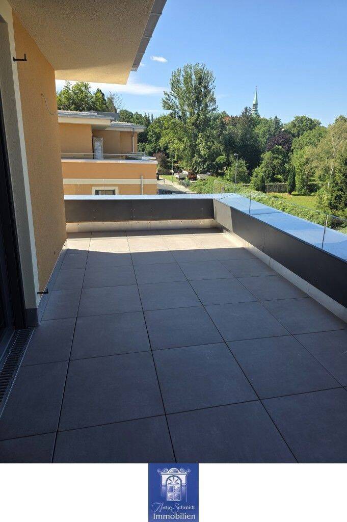 Einzigartige Dachterrasse trifft stilvolles Wohnen, 1219 Dresden