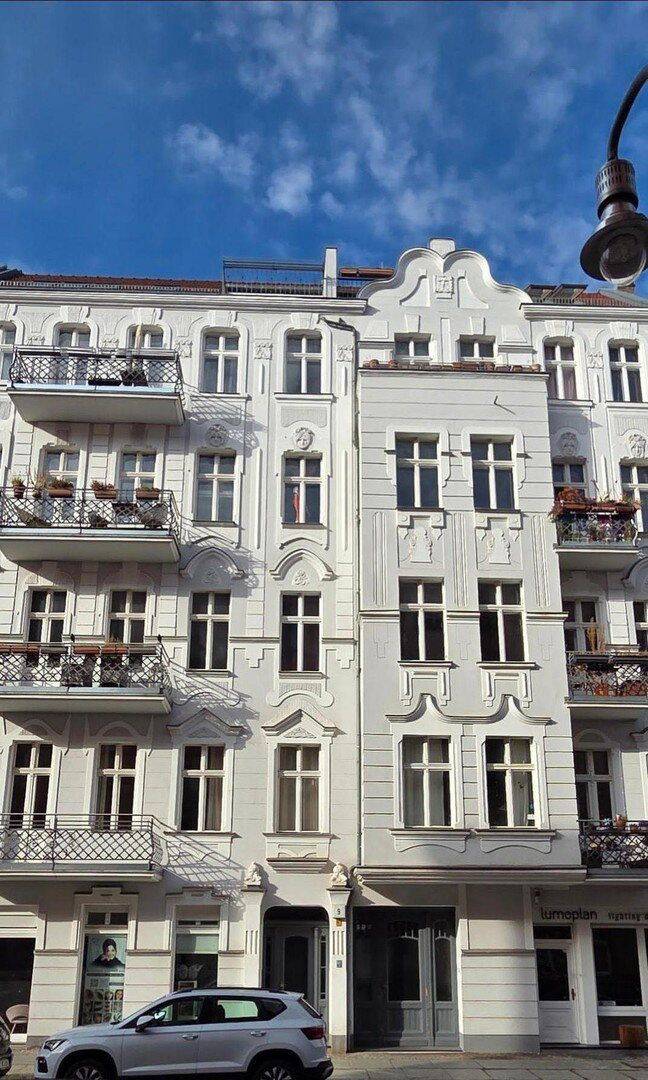 Provisionsfreie, sonnige Altbauwohnung in Schöneberg nahe EUREF Campus, 10827 Berlin (Tempelhof-Schöneberg Friedenau Schöneberg)