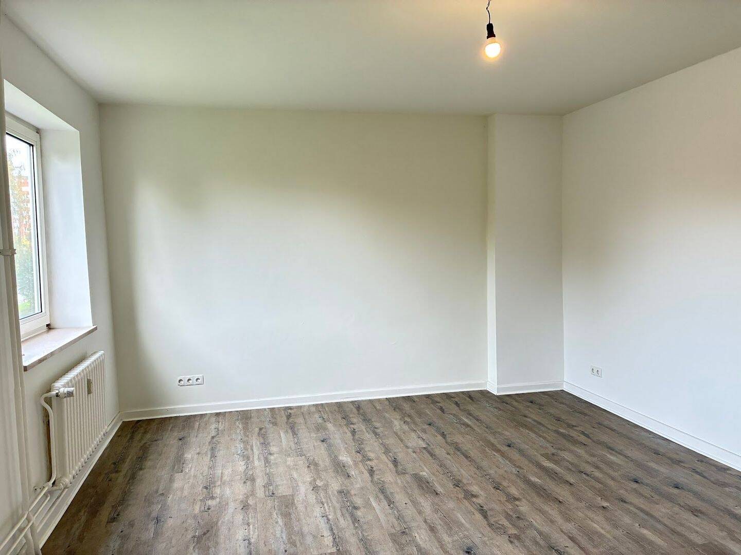 Großzügige 2-Raumwohnung verfügbar, 24149 Kiel (Neumühlen-Dietrichsdorf)
