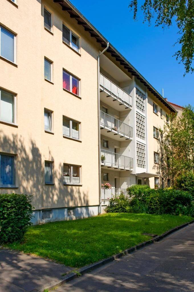 3-Zimmer-Wohnung in Köln Longerich, 50737 Köln (Nippes Longerich Weidenpesch)