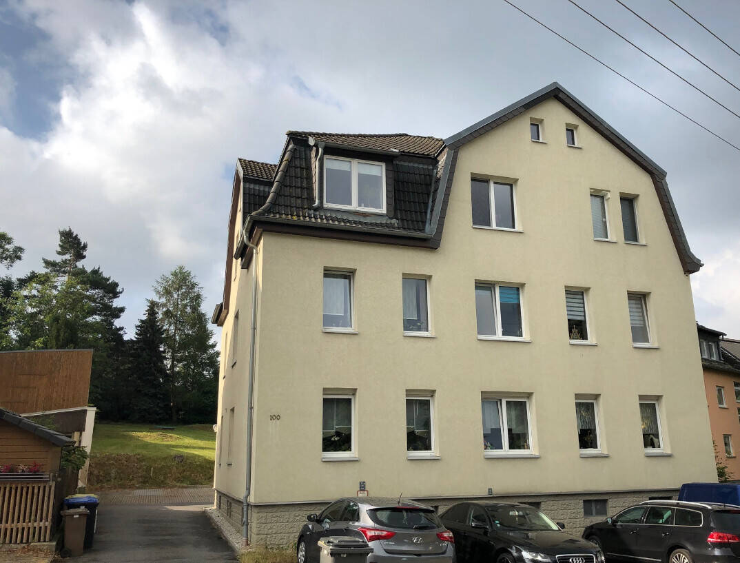 Wohlfühlen leicht gemacht: 3 Zimmer, Südbalkon, Tageslichtbad, EBK & eigener Stellplatz!, 9125 Chemnitz (Altchemnitz Bernsdorf Erfenschlag Harthau Reichenhain)