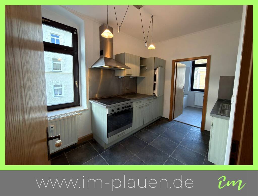 Einbauküche – Badewanne – Tageslichtbad – Stellplatz | 2-Zimmer-Wohnung Plauen Haselbrunn, 8525 Plauen