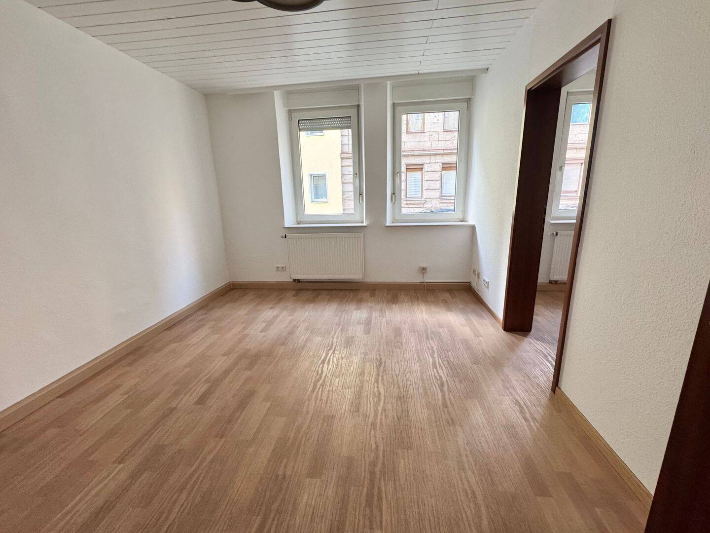 Südl. Altstadt-Randlage, nähe Bahnhof in ruhiger Nebenstraße ! 1,5-ZW, 49 m², Einbauküche, Hochparterre nicht einsehbar., 90459 Nürnberg