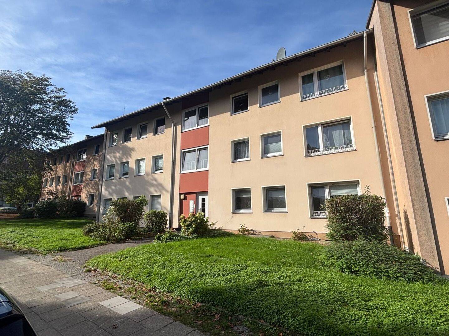 +++ NACHMIETER GESUCHT! Moderne 3.5-Zimmer-Wohnung in ruhiger Lage von Essen +++, 45147 Essen (Frohnhausen Holsterhausen Rüttenscheid)