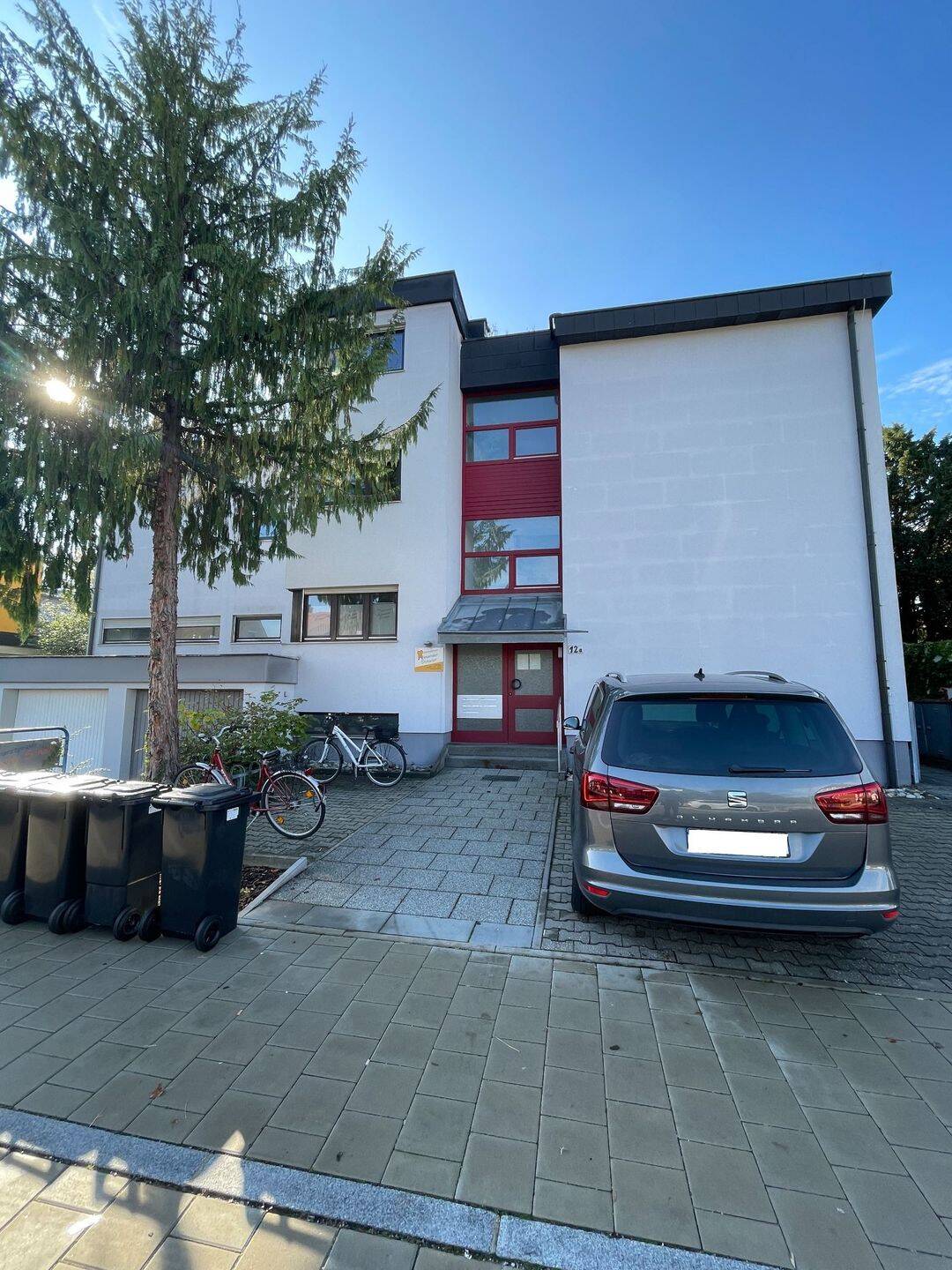 2-Zimmer-Wohnung mit sonniger Loggia, 92318 Neumarkt i.d. OPf.