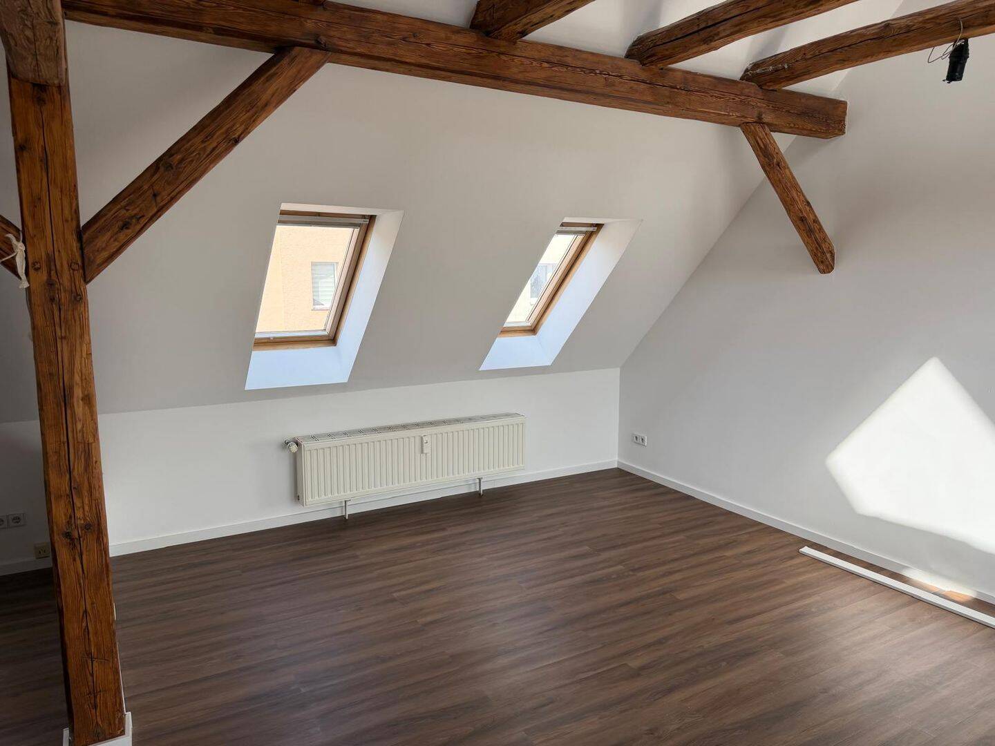 Großzügige und helle Wohnung mit Loft-Charakter und netten Nachbarn! Überzeugen Sie sich selbst., 6366 Köthen (Anhalt)