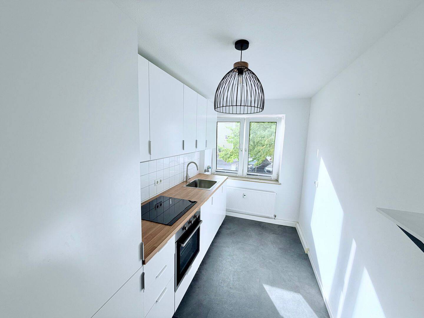 Modernisierte 3-Zimmer-Wohnung mit Balkon, eigenem Gartenanteil und Stellplatz in Bamberg-Gartenstadt, 96052 Bamberg (Bamberg Gartenstadt Hirschknock Kramersfeld)