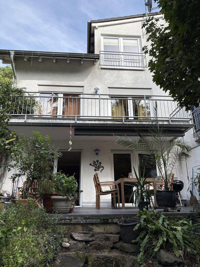 Garten Maisonette und Dachgeschoss Wohnung in Doppelhaushälfte, 53347 Alfter
