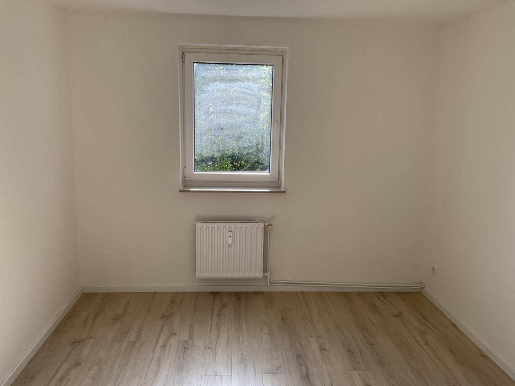 2-Zimmer-Wohnung mit neuem Bad und Laminatboden, 44652 Herne (Baukau-West Eickel Holsterhausen Wanne Wanne-Süd)