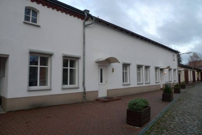 1-Raum-Wohnung mit Küchenzeile, 3046 Cottbus (Mitte Spremberger Vorstadt Ströbitz)