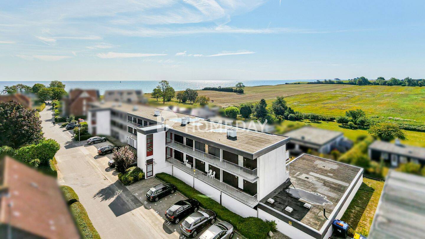 Feriengefühl mit Weitblick – zwei Zimmer, Balkon, Gemeinschaftspool und Sauna, 24398 Brodersby