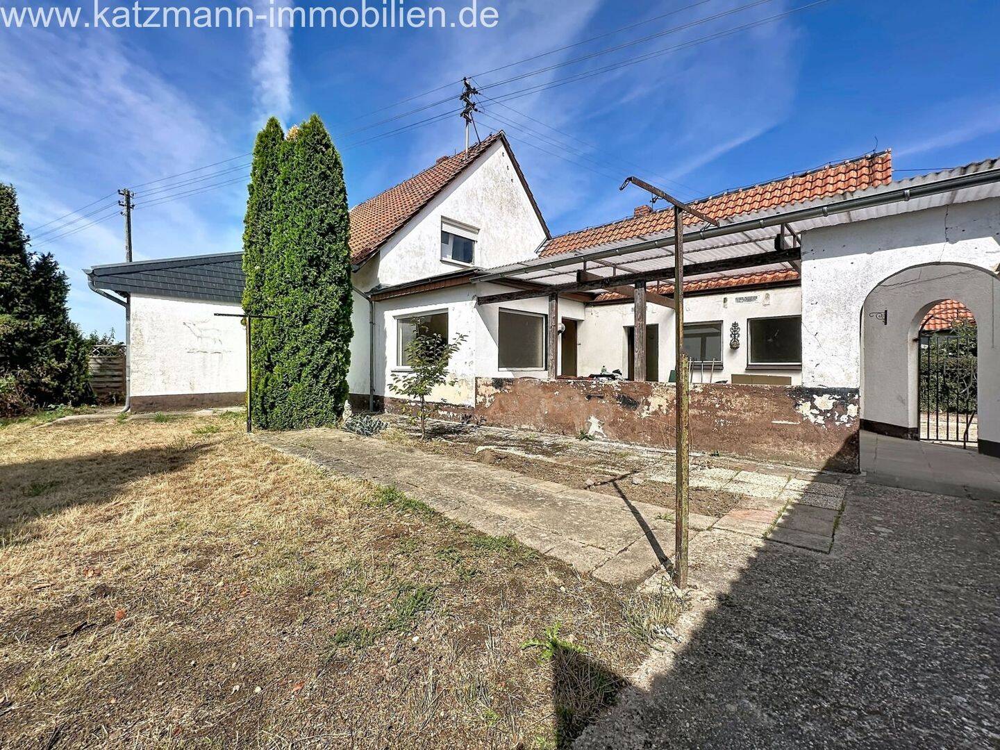 1 Haus, 2 Wohneinheiten im beliebten Friesheim, 50374 Erftstadt