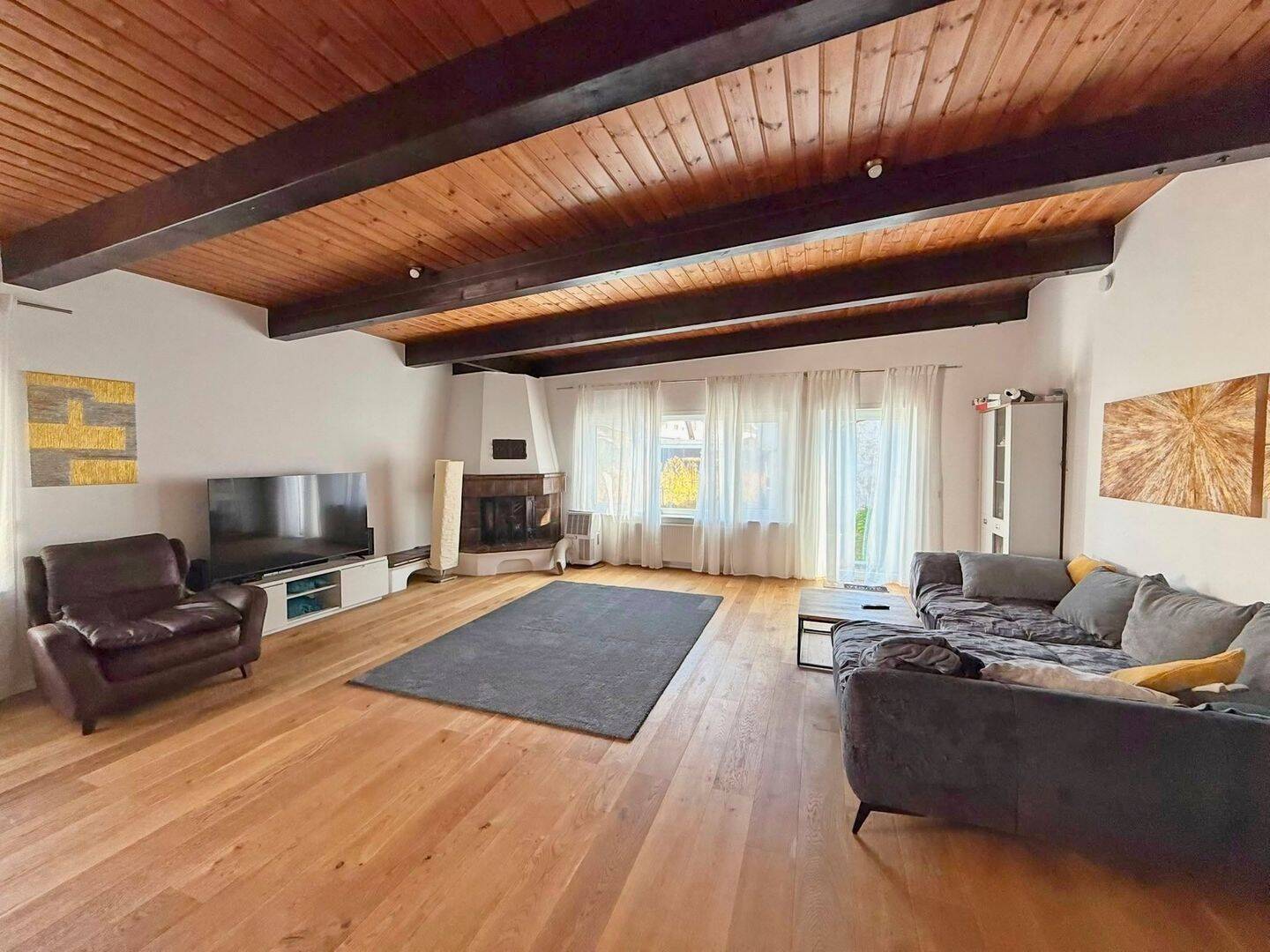 Modernisierte 4-Zimmer-Wohnung mit Terrasse, 68804 Altlußheim