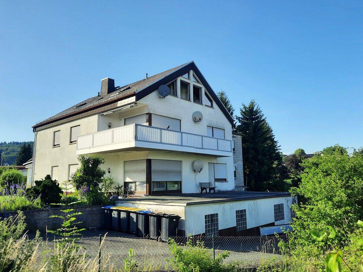 Fleisbach: Gemütliche Dachgeschosswohnung, 35764 Sinn