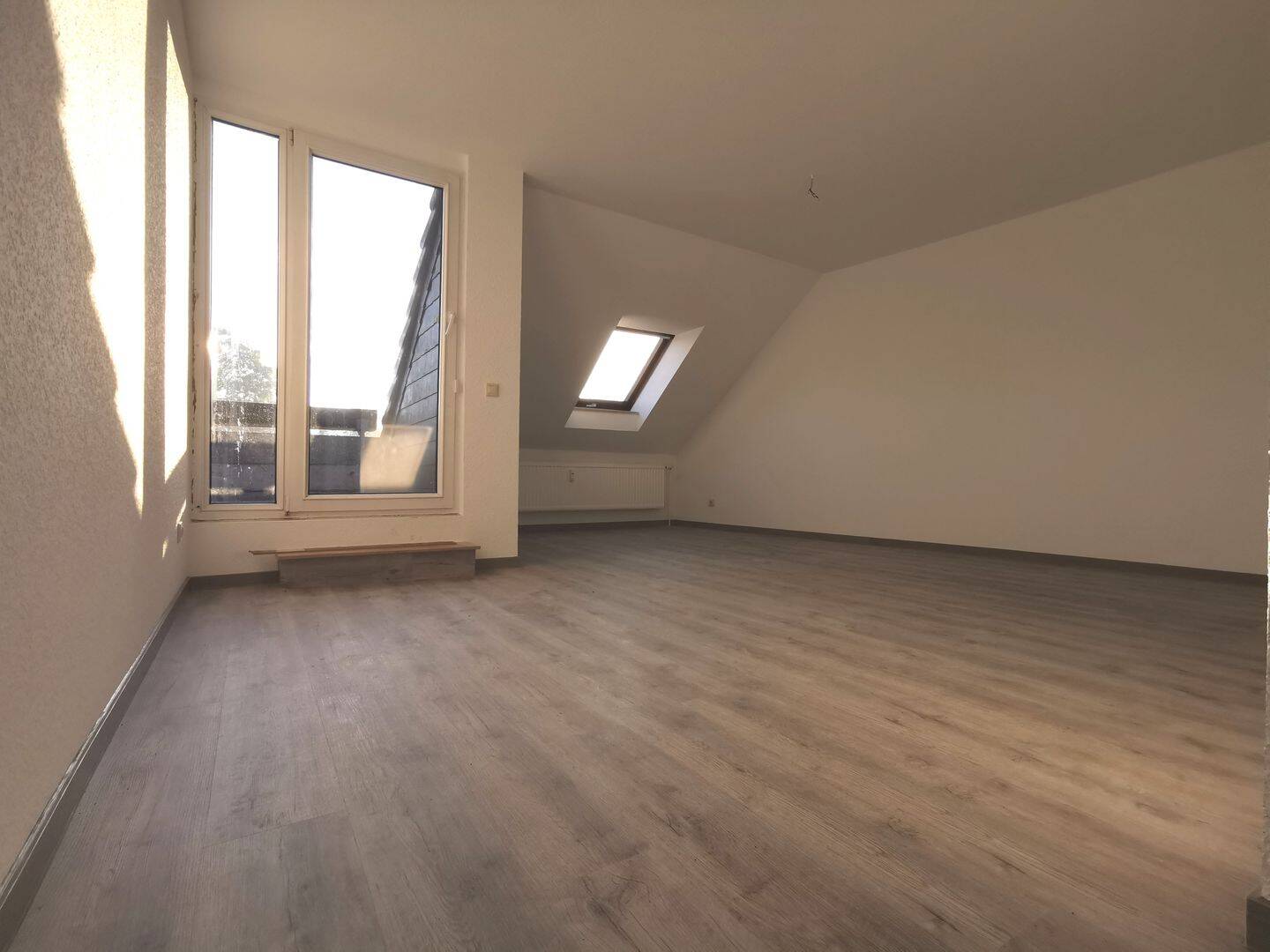 Moderne Wohnung im Herzen von Brehna – Saniert, großzügig, mit Terrasse, 6796 Sandersdorf-Brehna