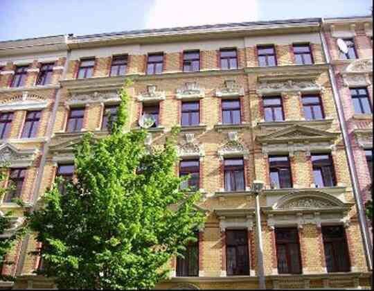Wir sanieren …. 2 Zimmer mit Balkon, 4315 Leipzig (Neustadt-Neuschönefeld Sellerhausen-Stünz Volkmarsdorf)
