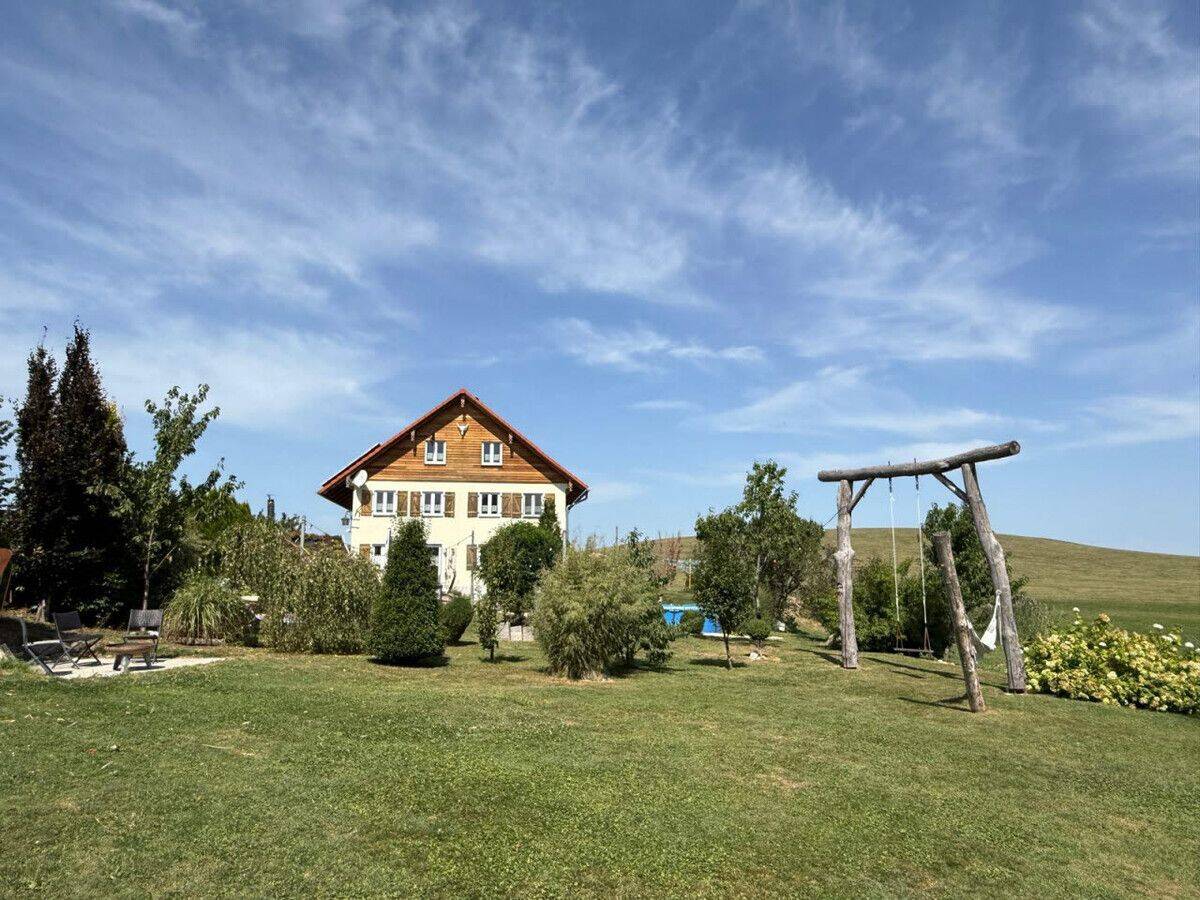 Wunderschön renoviertes Landhaus auf 2.000 m² Grundstück, 88260 Argenbühl