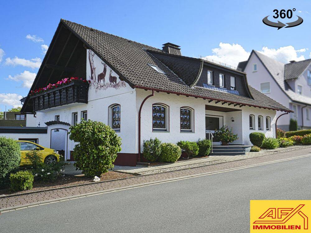 Große, ebenerdige ETW mit Garten und Doppelgarage!, 59581 Warstein
