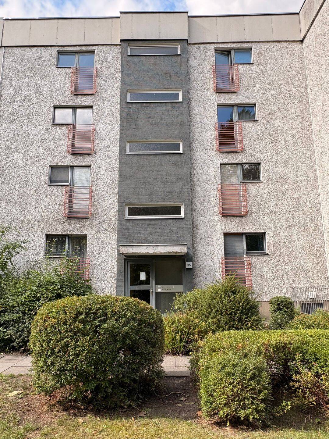 2-Zimmer-Wohnung mit Befristung, 12279 Berlin (Tempelhof-Schöneberg Lichterfelde Marienfelde)