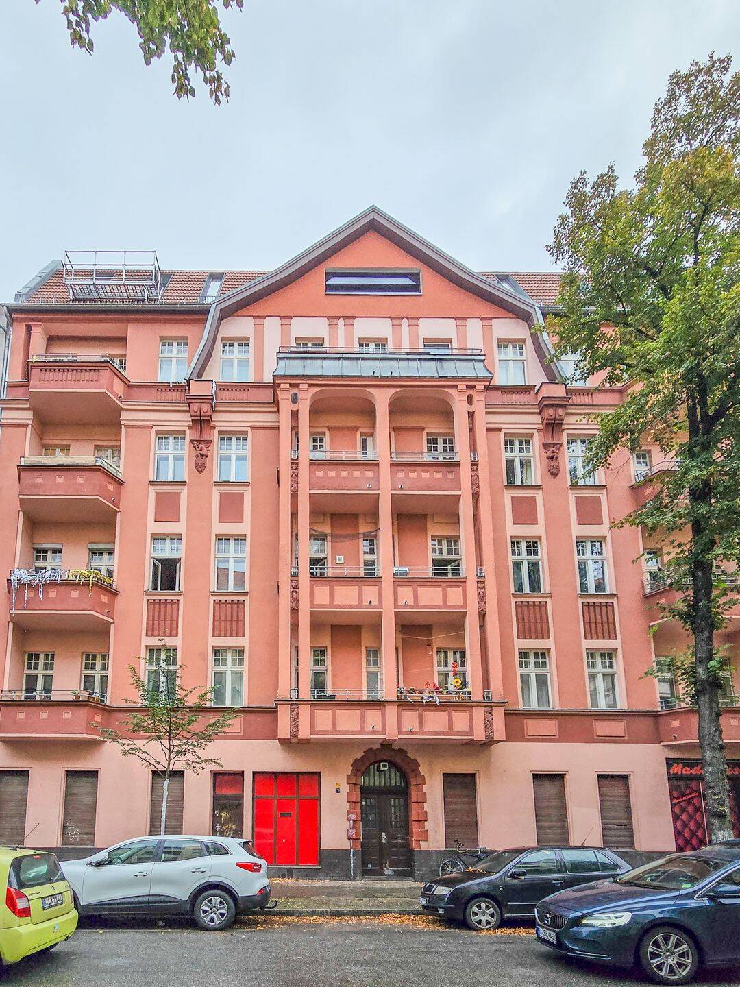 Großzügige Altbauwohnung mit 3 Zimmern und Balkon in Kiezlage nahe Flugfeld – bezugsfrei ab 1.1.2027, 12051 Berlin (Neukölln)