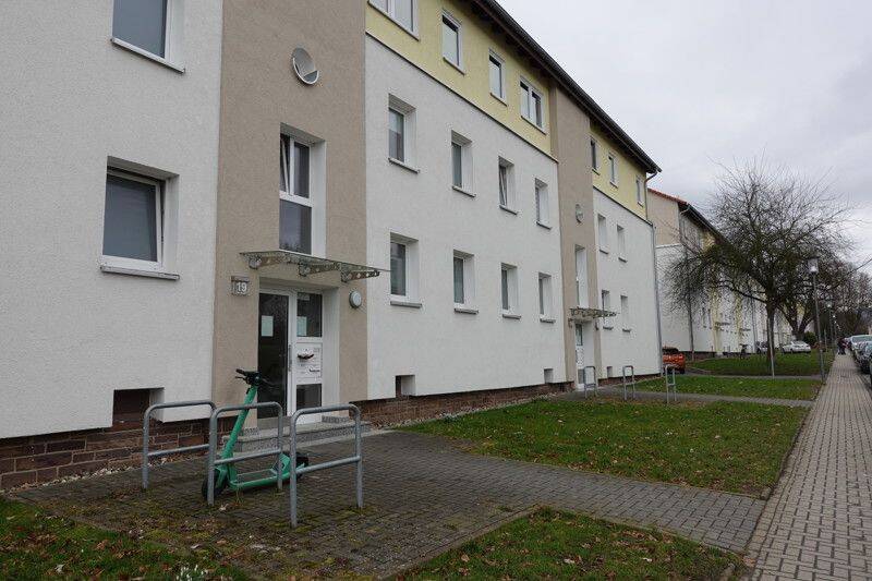 Reinkommen und Wohlfühlen: günstige 3-Zimmer-Wohnung im Quartier Silberborn, 34134 Kassel (Niederzwehren Oberzwehren Süsterfeld/Helleböhn)