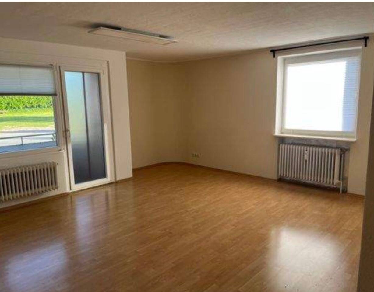 *** SCMALFELD/KREIS SEGEBERG * HELLE 2 ZIMMER ERDGESCHOSS WOHNUNG * BALKON * EBK * VOLLBAD ***, 24640 Schmalfeld