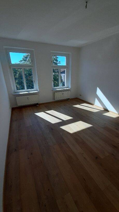 Gohlis: Kleine + neu renovierte 2-Raum-Wohnung mit Laminatböden in ruhiger Lage, 4157 Leipzig (Gohlis-Mitte Gohlis-Nord Möckern)