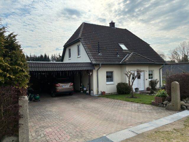 Naturnahes Einfamilienhaus in waldreicher Ortsrandlage mit 5 Zimmern, Carport und großem Grundstück, 19089 Demen