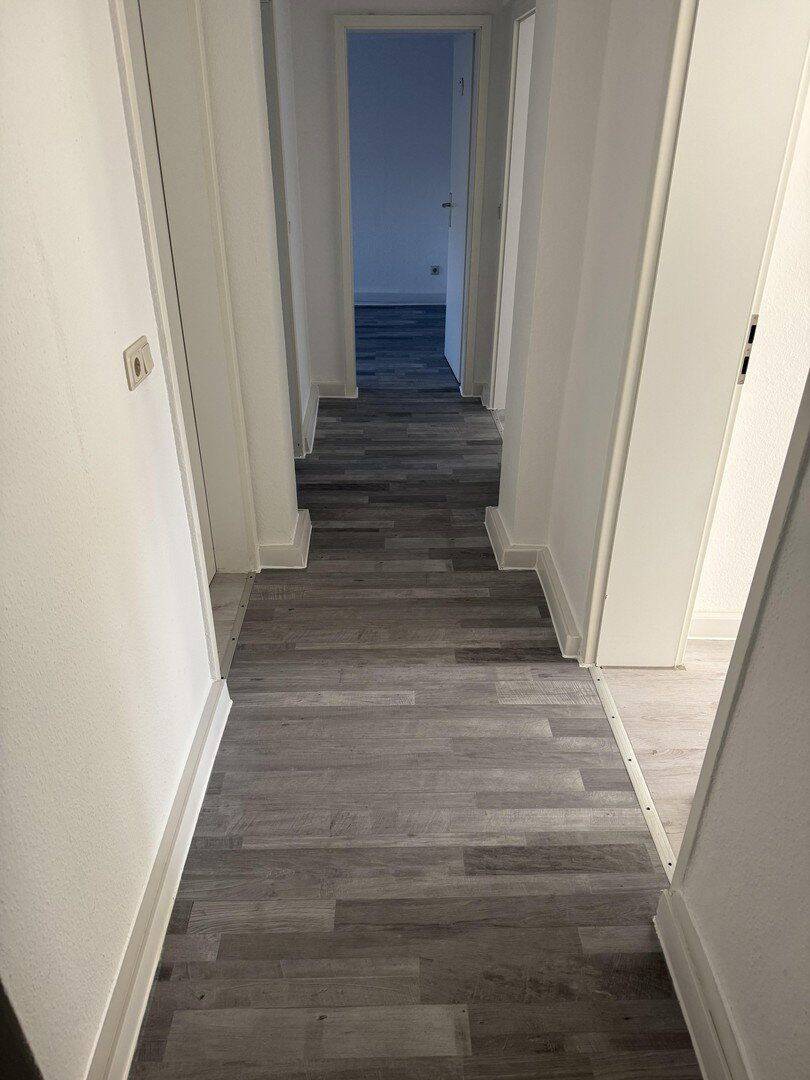 3-Raum-Wohnung frisch gemalert!, 39393 Hötensleben