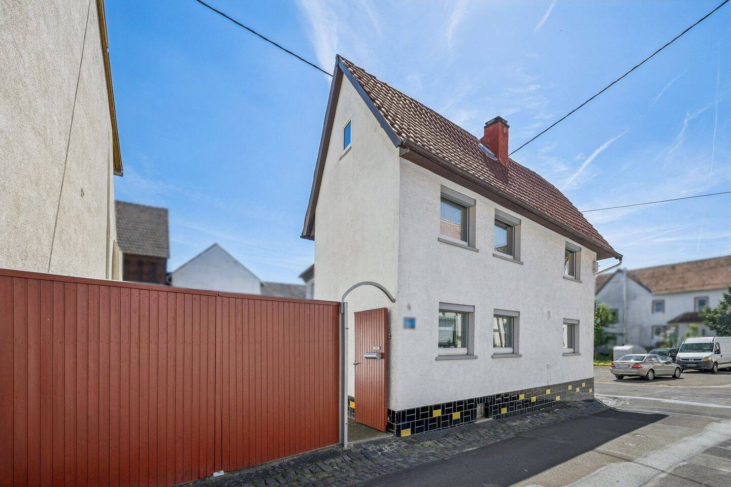 Sofort verfügbar ! Großzügiges EFH-/Zweifamilienhaus zentral in Pohlheim Holzheim, 35415 Pohlheim