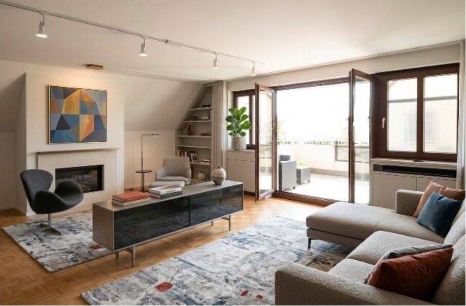 Gemütliche, großzügige 3-Zimmer-Dachterrassenwohnung in Gersthofen, 86368 Gersthofen