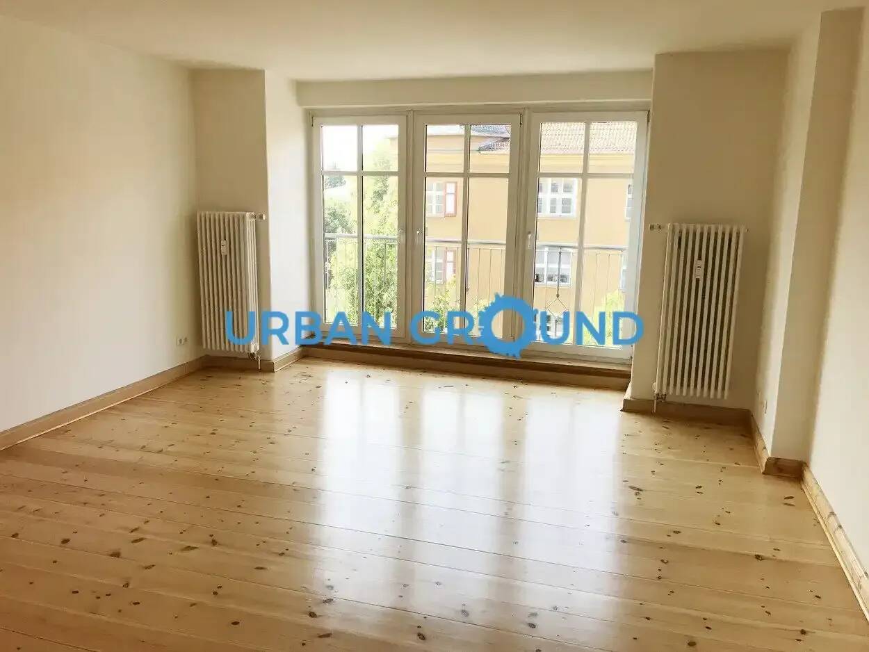 Großzügiges WG-Zimmer in frisch renovierter Wohnung | Unmöbliert | Einbauküche & Waschmaschine, 12555 Berlin (Treptow-Köpenick Köpenick)