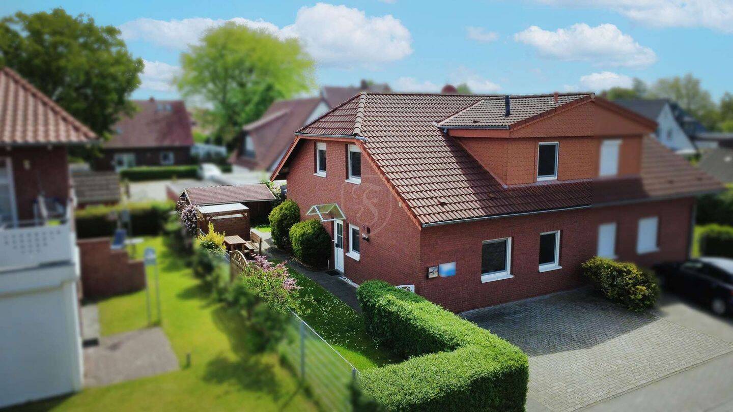 Ferienhaus in Carolinensiel | Wintergarten | Komplett möbliert | Ferienvermietung, 26409 Wittmund