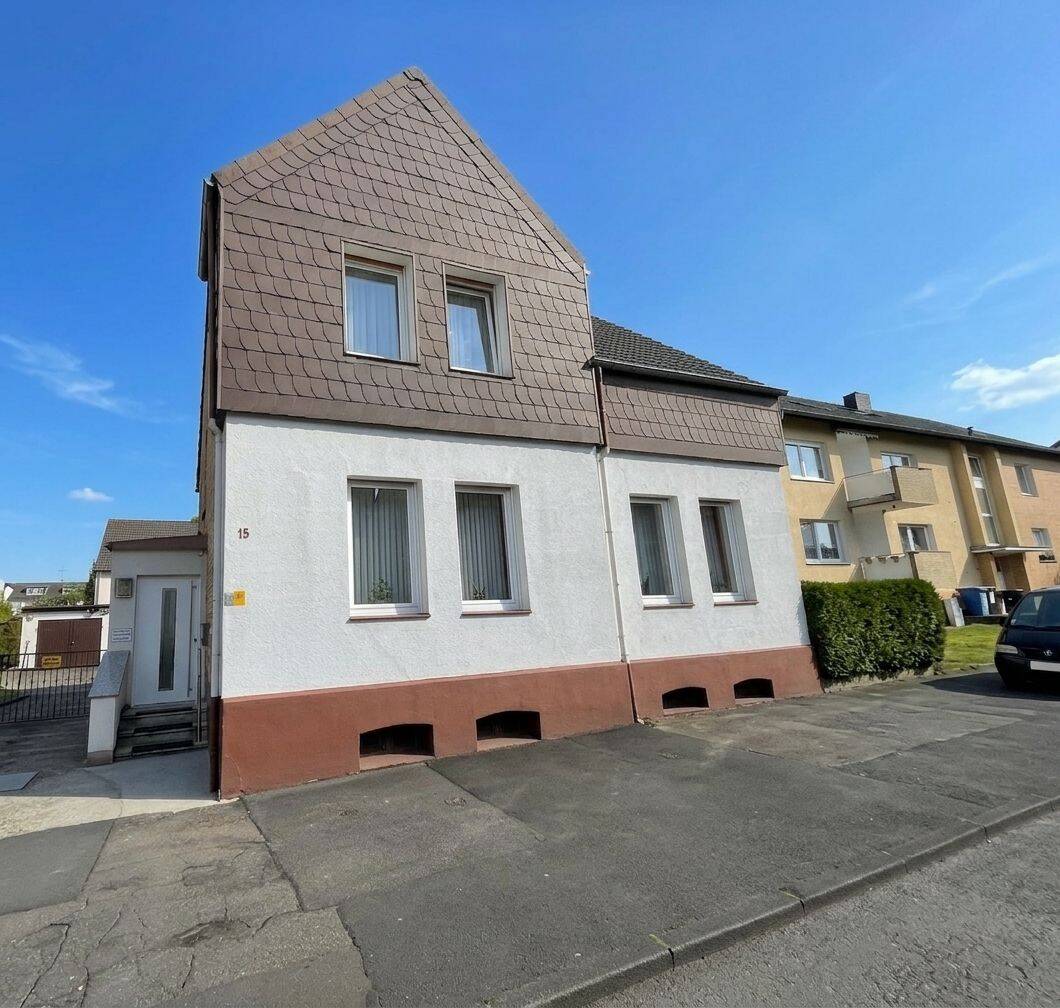 Saniertes Einfamilienhaus in ruhiger Lage von Dortmund!, 44319 Dortmund (Asseln Husen Kurl Neuasseln Wickede)