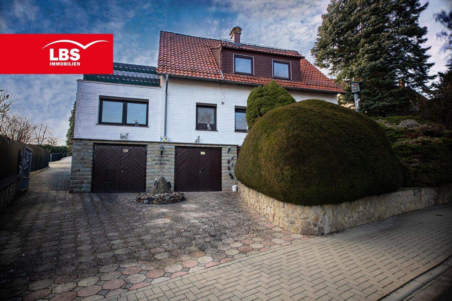 Ein-/Zweifamilienhaus in Salzgitter mit großem Grundstück, 38259 Salzgitter