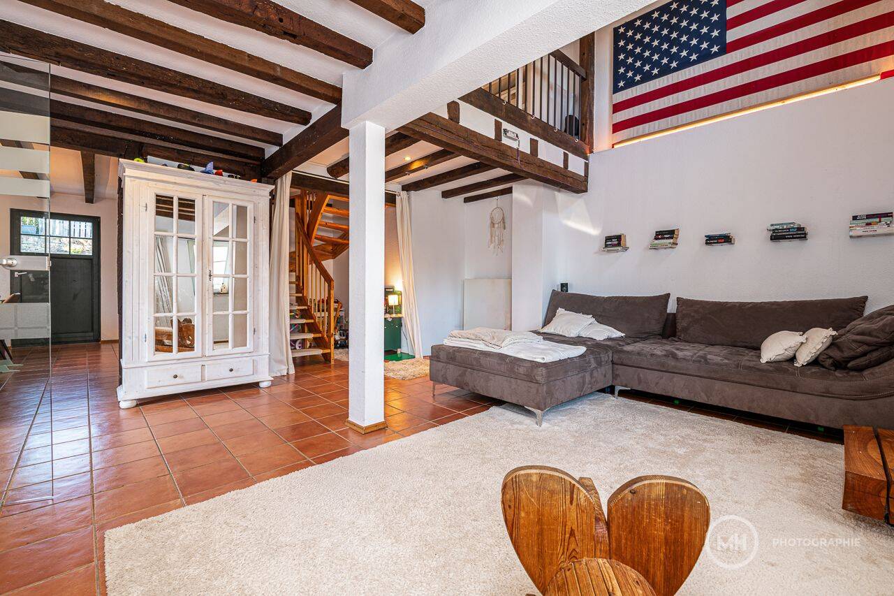 MANNELLA *Modernes Fachwerkhaus mit traditionellem Charme. Zentrale Lage in Wahlscheid*, 53797 Lohmar