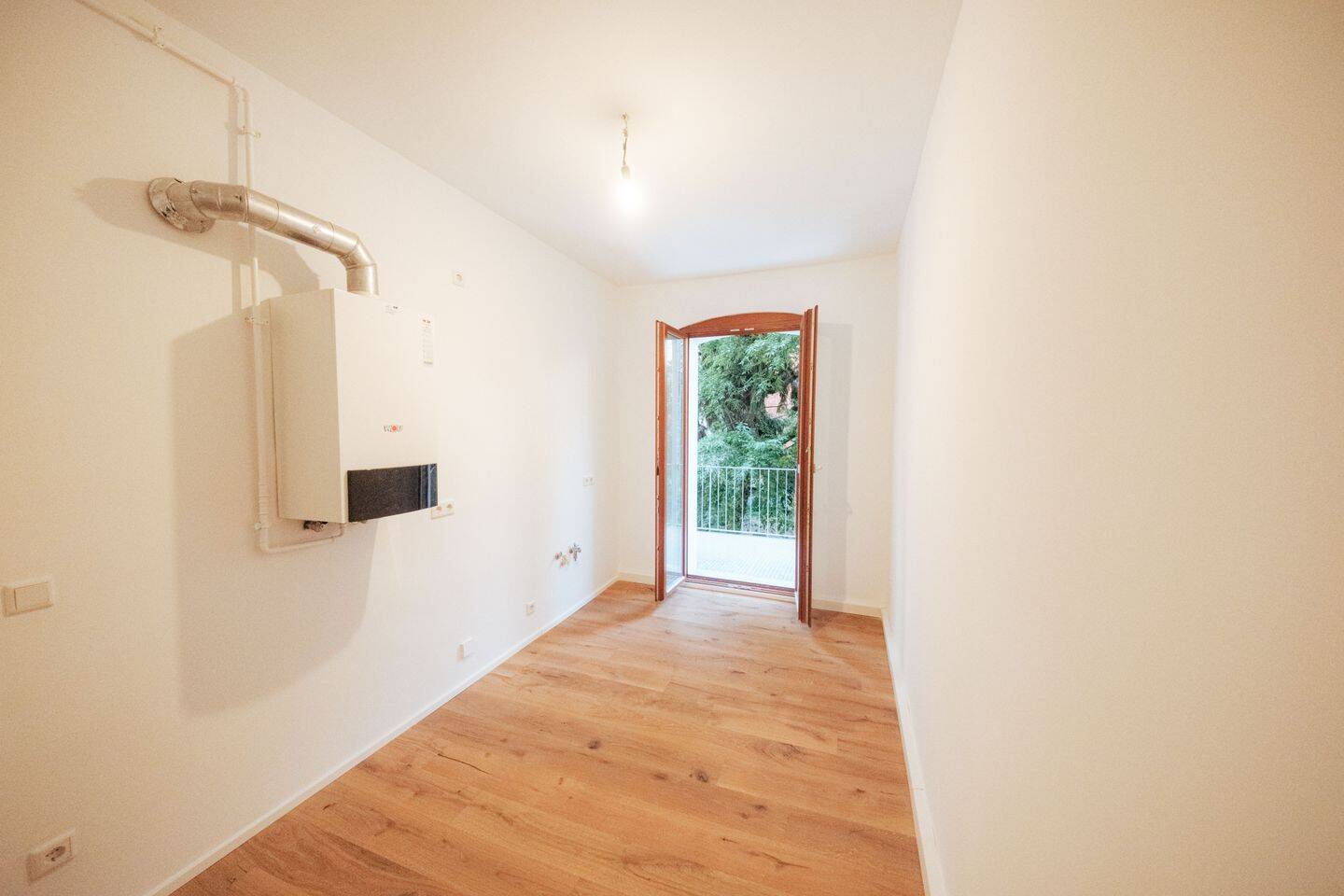Top saniert: Charmante 2-Zimmer-Wohnung in St. Johannis, 90419 Nürnberg (Kleinweidenmühle Sankt Johannis)