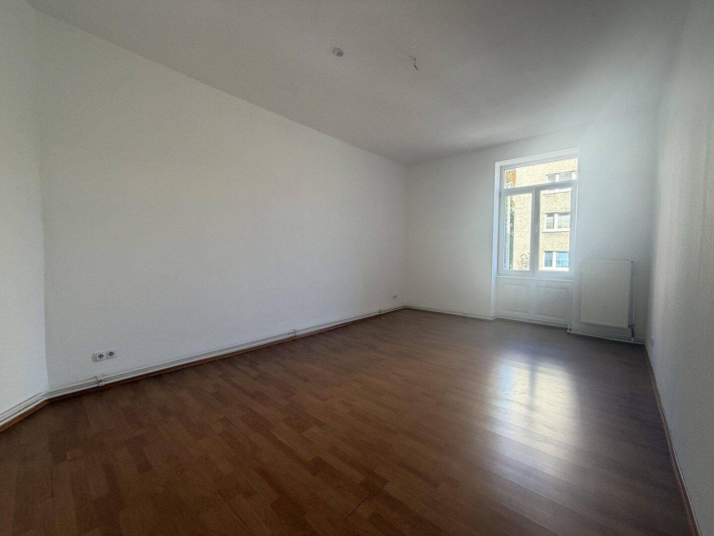 Zentrale 3-Zimmer Wohnung im Nordend mit EBK und Tageslichtbad, 60318 Frankfurt am Main (Innenstadt Nordend-Ost Nordend-West)