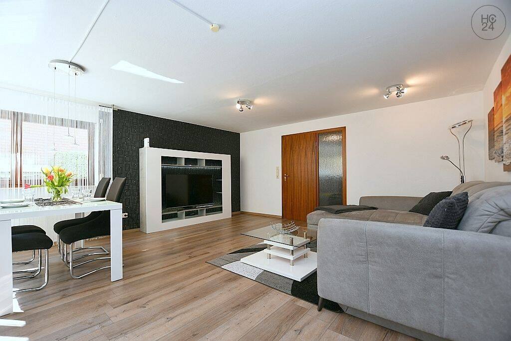Modern möblierte Wohnung mit Terrasse in Leonberg, 71229 Leonberg