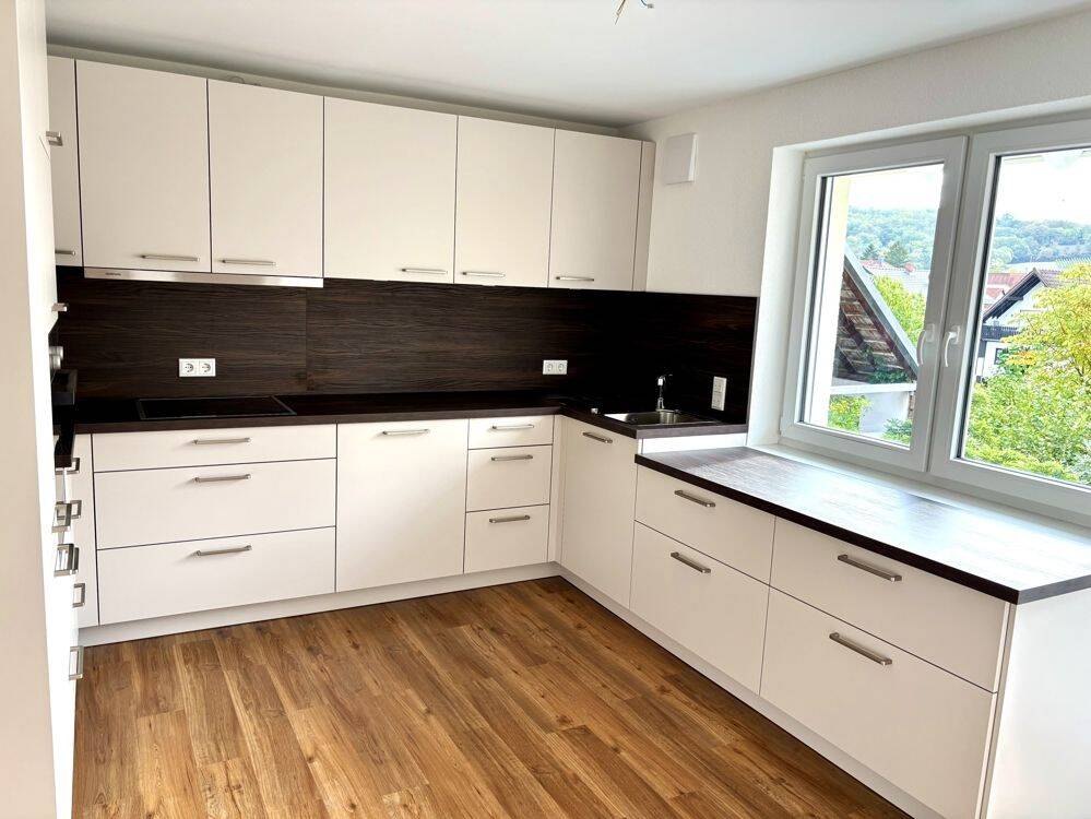 Große moderne 3-Zimmer-Wohnung mit Stellplatz – Erstbezug nach Renovierung, 69231 Rauenberg