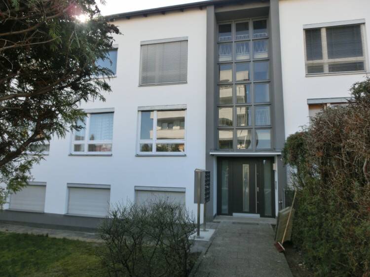 N-Katzwang: Gehobene 2-Zimmer-DG-Wohnung (u.a. mit Parkett, Granit, hell usw.) | Top! | von Privat, 90455 Nürnberg