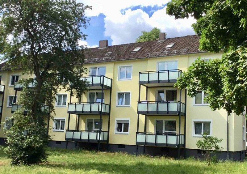 Ruhige 2-Zimmer-Wohnung mit Tageslichtbad und Balkon, 30926 Seelze