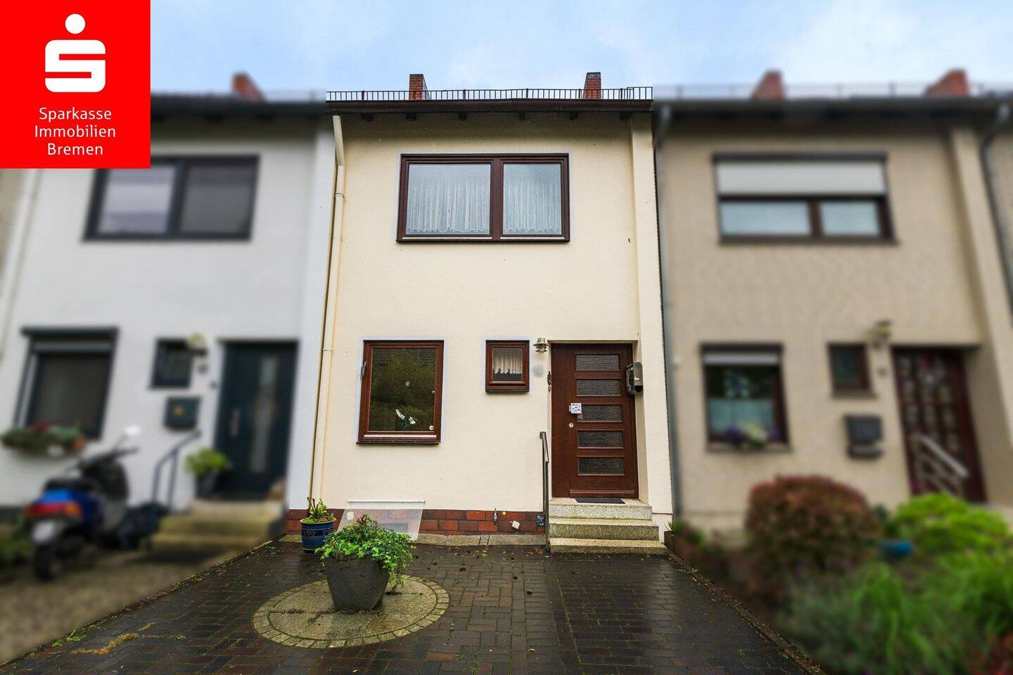 Solides Reihenmittelhaus mit Garage in schöner Lage von Bremen-Aumund, 28755 Bremen (Aumund-Hammersbeck Blumenthal Fähr-Lobbendorf Vegesack)
