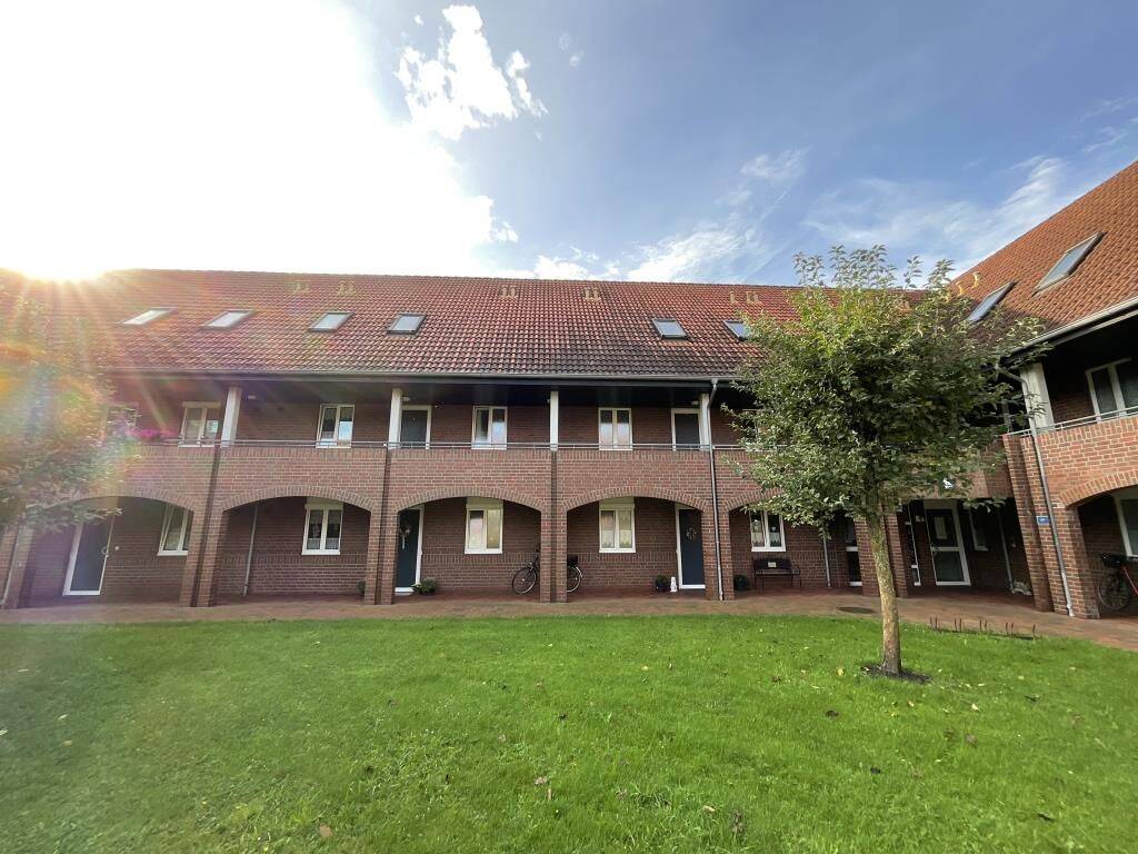 2-Zimmer-Wohnung in Wilhelmshaven Heppens, 26384 Wilhelmshaven (Heppens Heppenser Groden Innenhafen Innenstadt Neuende)