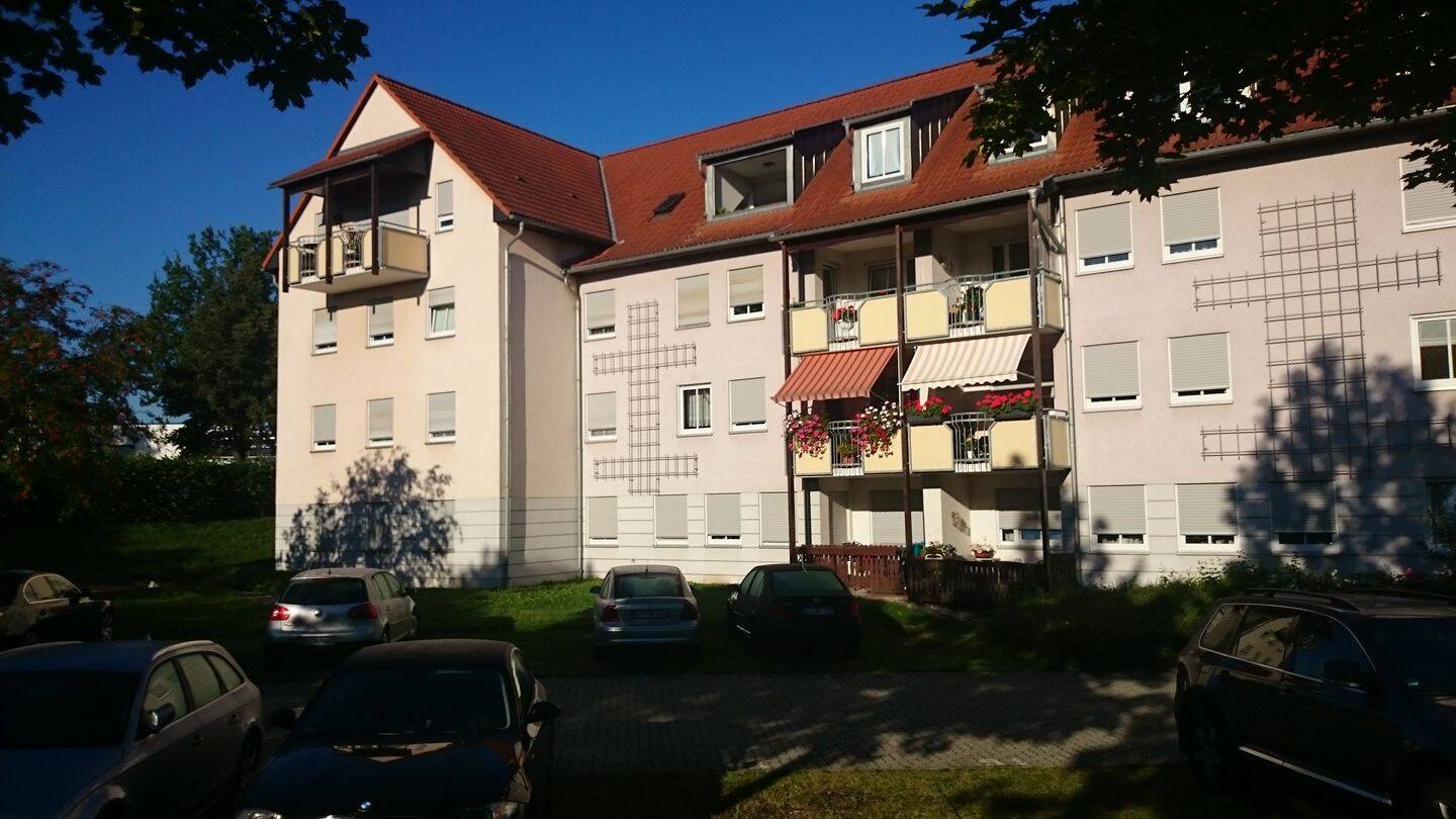 2-Zimmer-Wohnung mit Pkw-Stellplatz, 1917 Kamenz