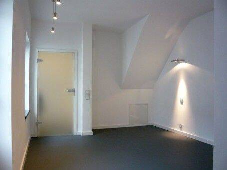 Provisionsfrei! Topmoderne 2-Zimmer-Wohnung im beliebten Maarviertel, 54292 Trier (Eitelsbach Ruwer Trier-Nord)