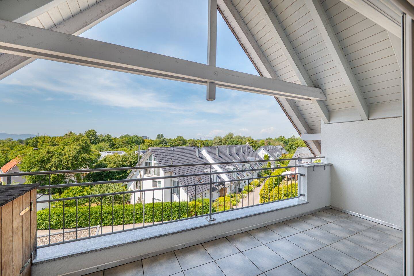 Preishammer!!! Exklusive – sofort beziehbare – 4-Zimmer-Dachgeschosswohnung in Radolfzell, 78315 Radolfzell am Bodensee