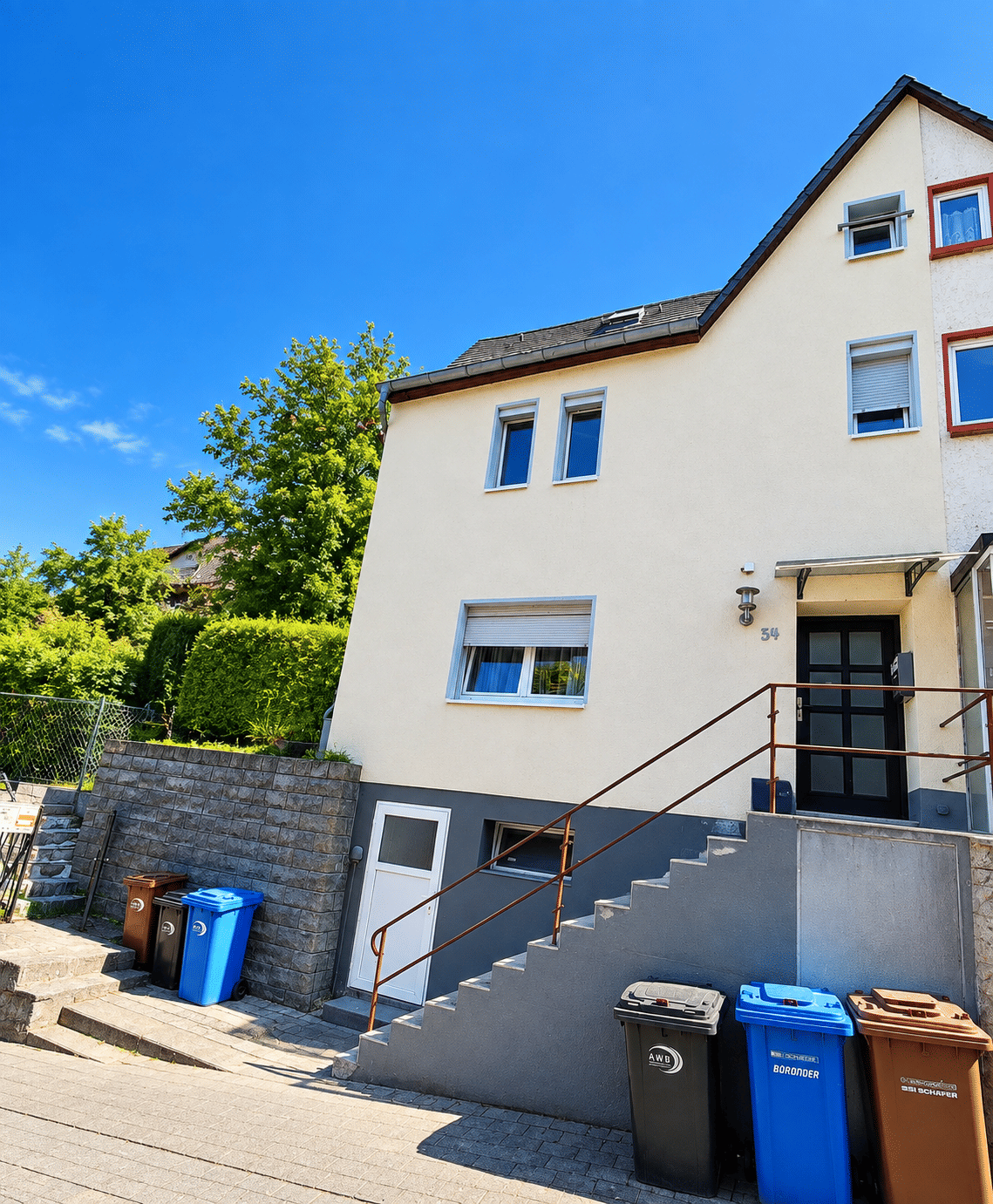 Charmante Doppelhaushälfte mit -garten und Terasse in Hadamar, 65589 Hadamar